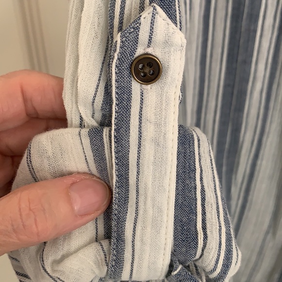 Knox Rose cold shoulder - Picture 7 of 8